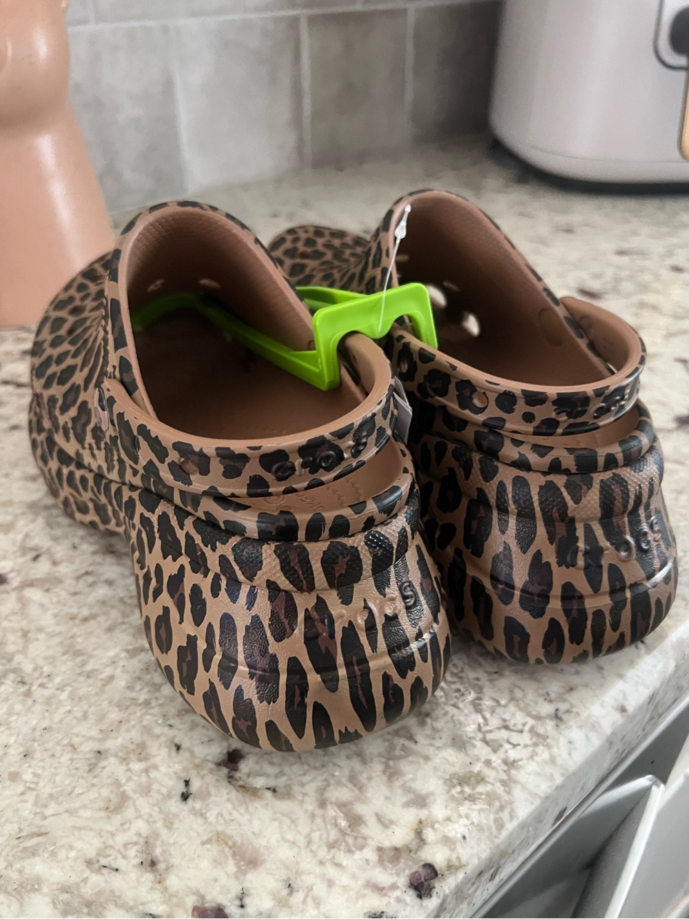 Platform leopard crocs!🐆 - Picture 7 of 9